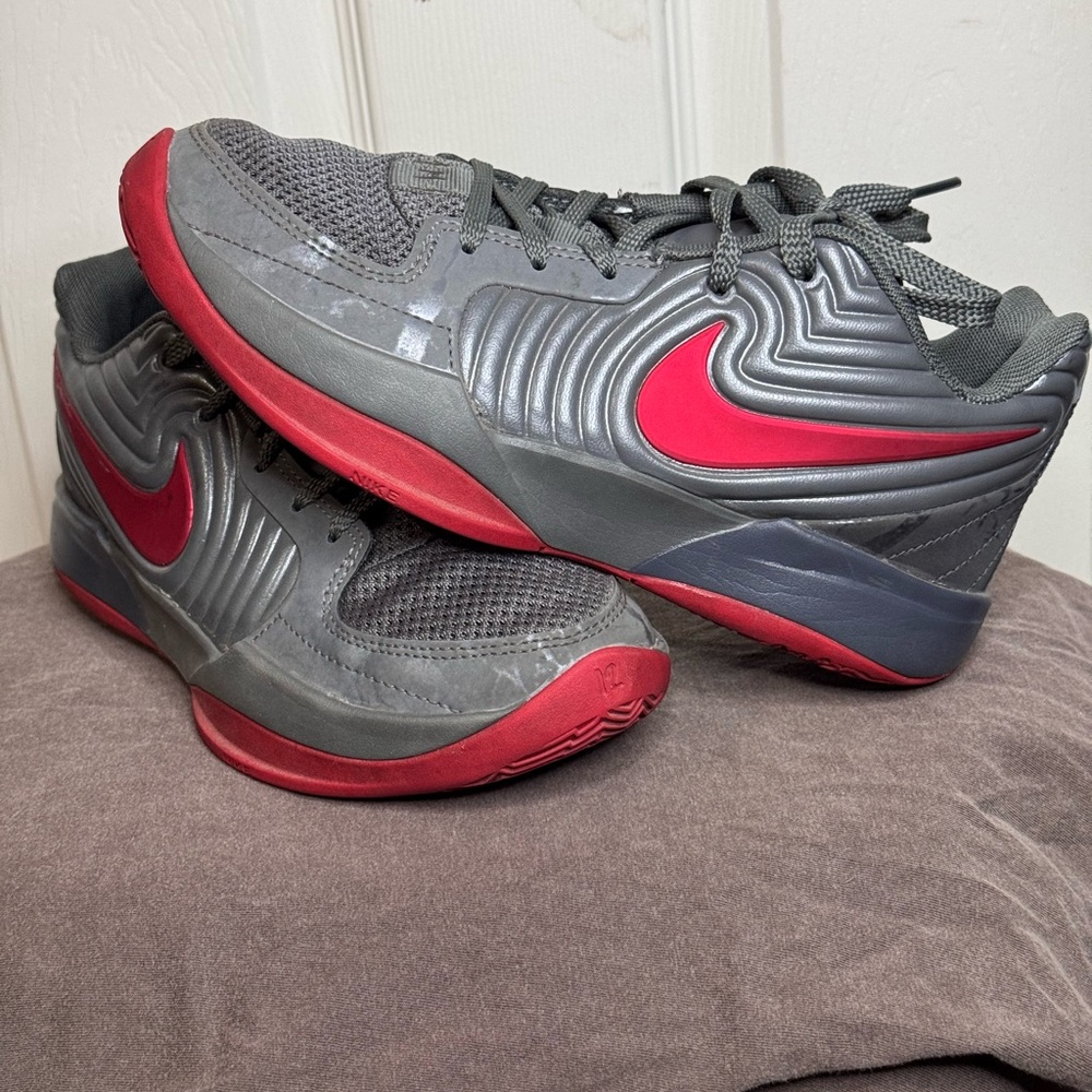 Nike Kids Gray and Red Sneakers